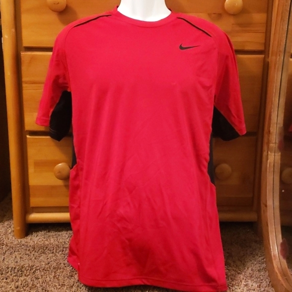 Nike Other - Men's Nike Dri-fit Medium Athletic Short Sleeve Top